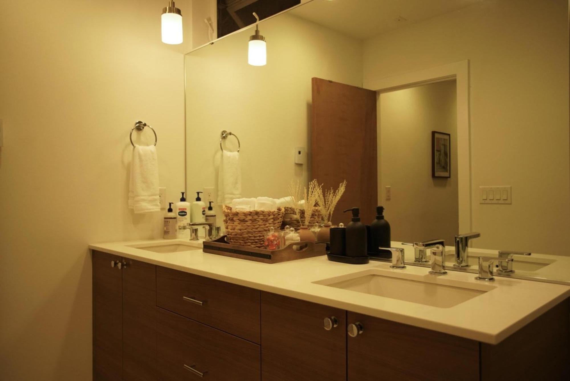 Villa Urban Humble Abode Seattle Esterno foto